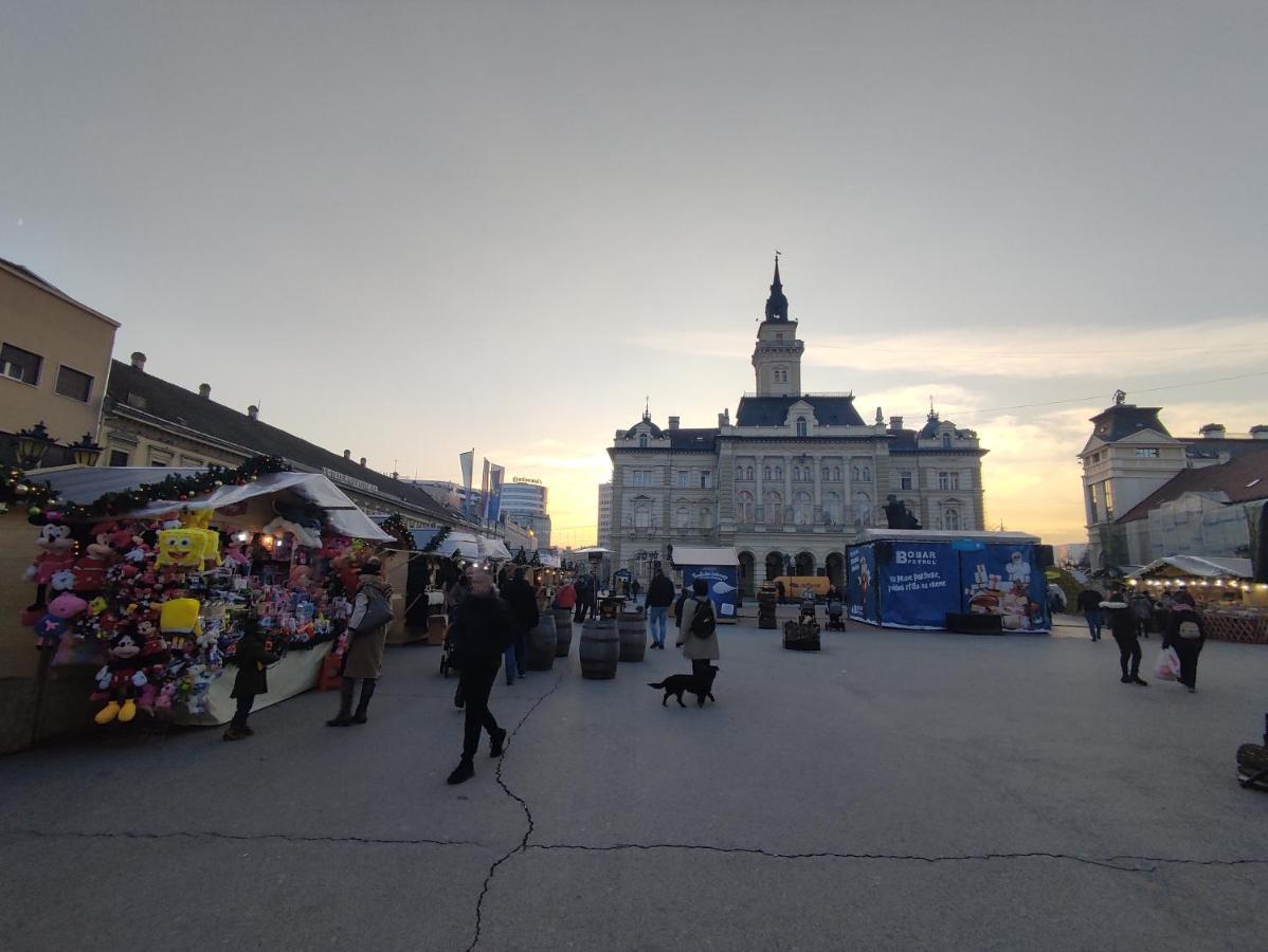 Woody Lejlighed Novi Sad Eksteriør billede