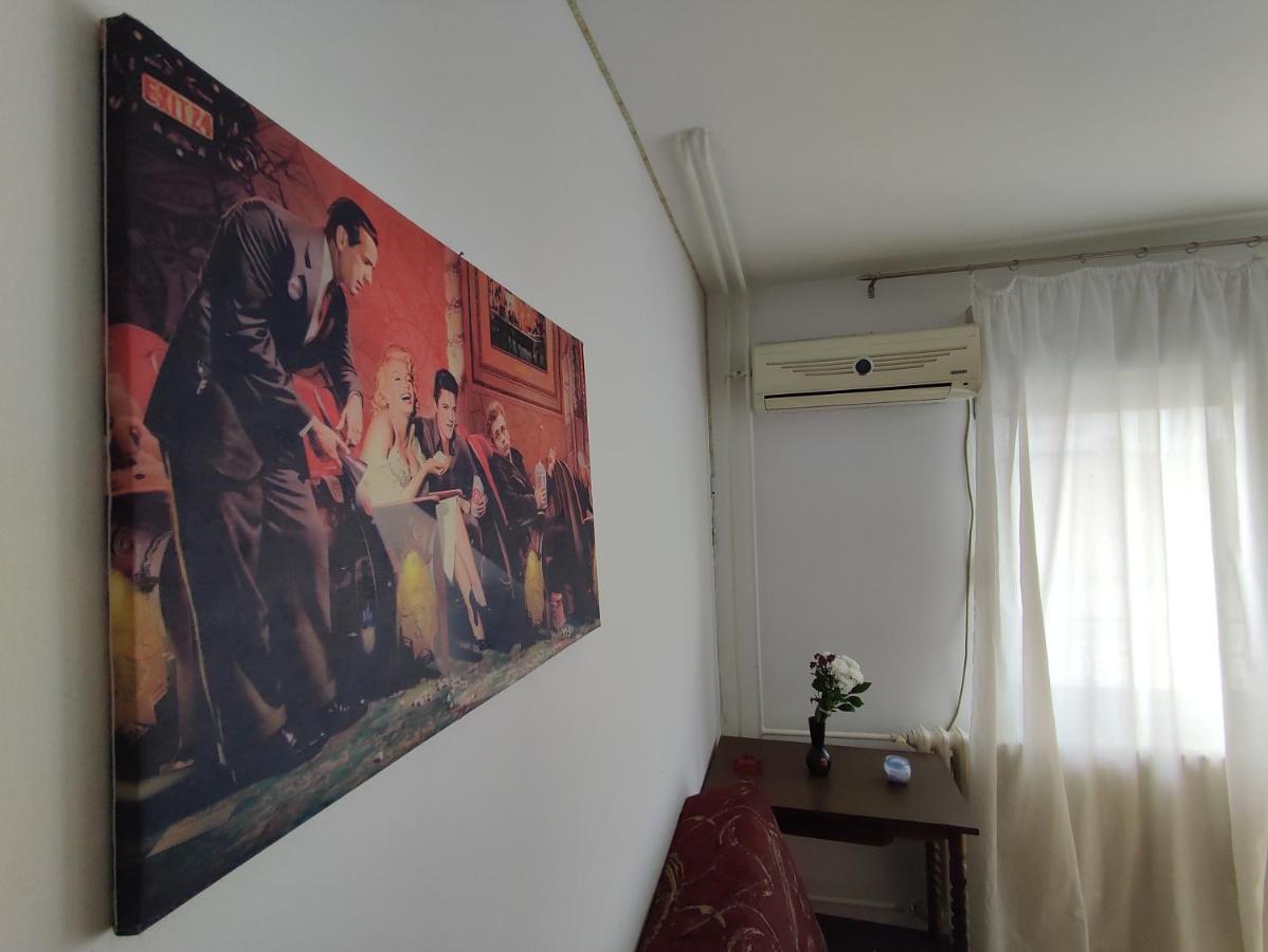 Woody Lejlighed Novi Sad Eksteriør billede